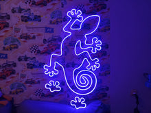 Load image into Gallery viewer, Salamander neon sign, lizard crawling on the wall neon sign, Reptile neon sign, Gecko neon sign, Iguana neon sign, Dragon neon sign
